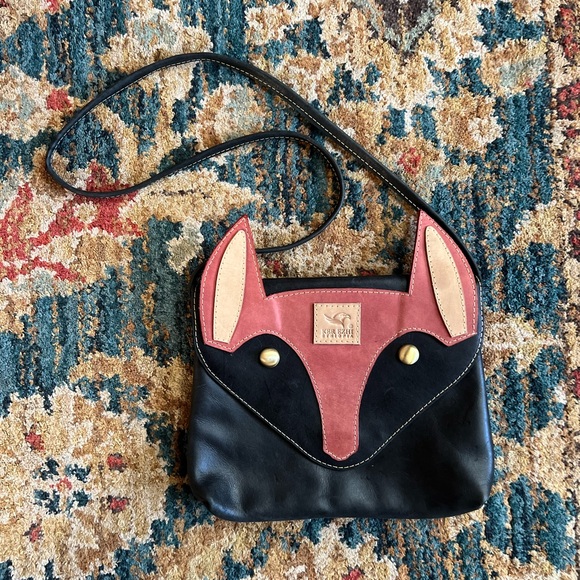 Ker Ezhi Handbags - Ker Ezhi Ethiopia Leather Fox Crossbody Bag